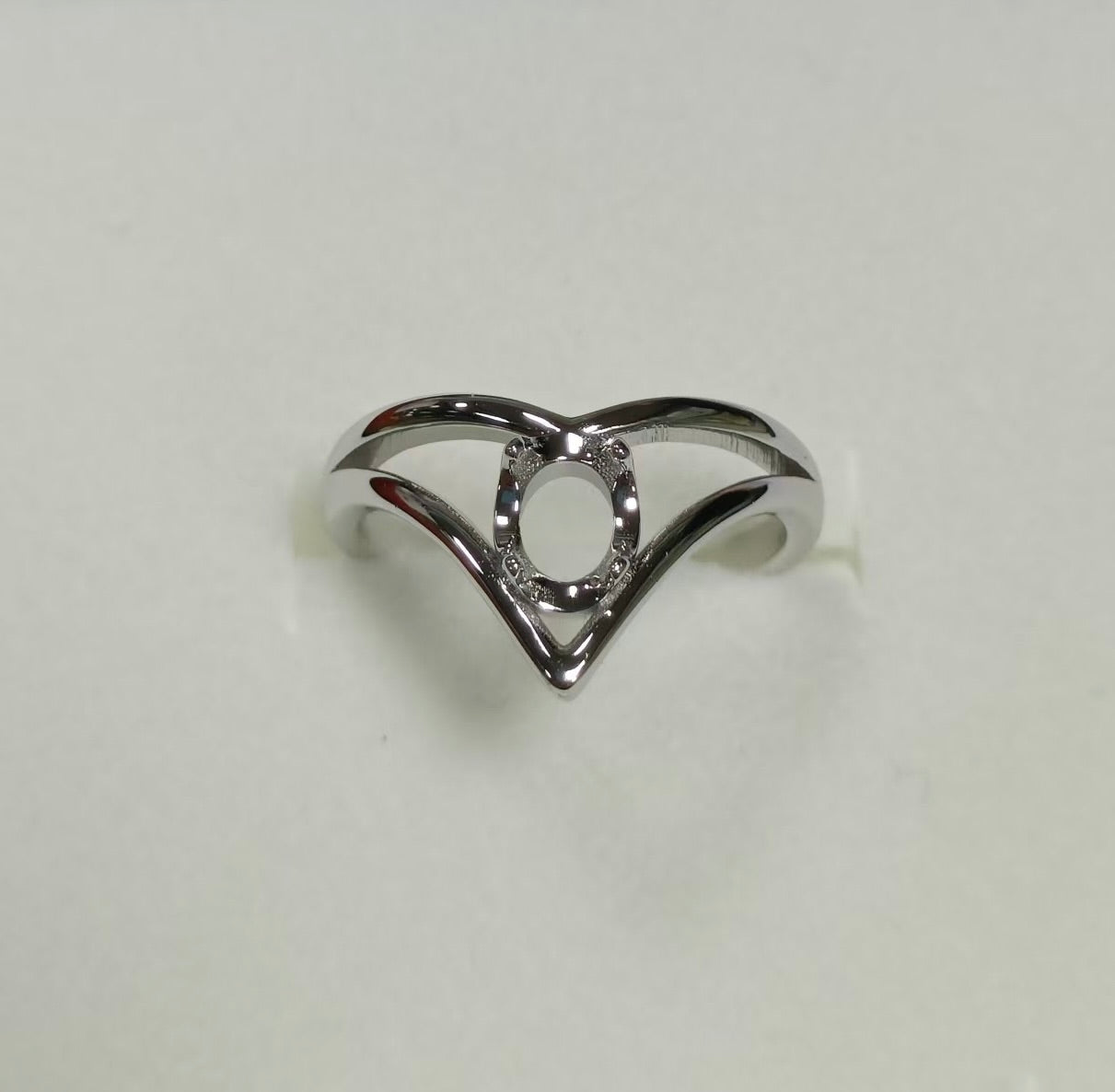 Sterling Silver Oval Triangle Ring: Fine Jewelry Emeralds Aquamarine Diamond Sapphire