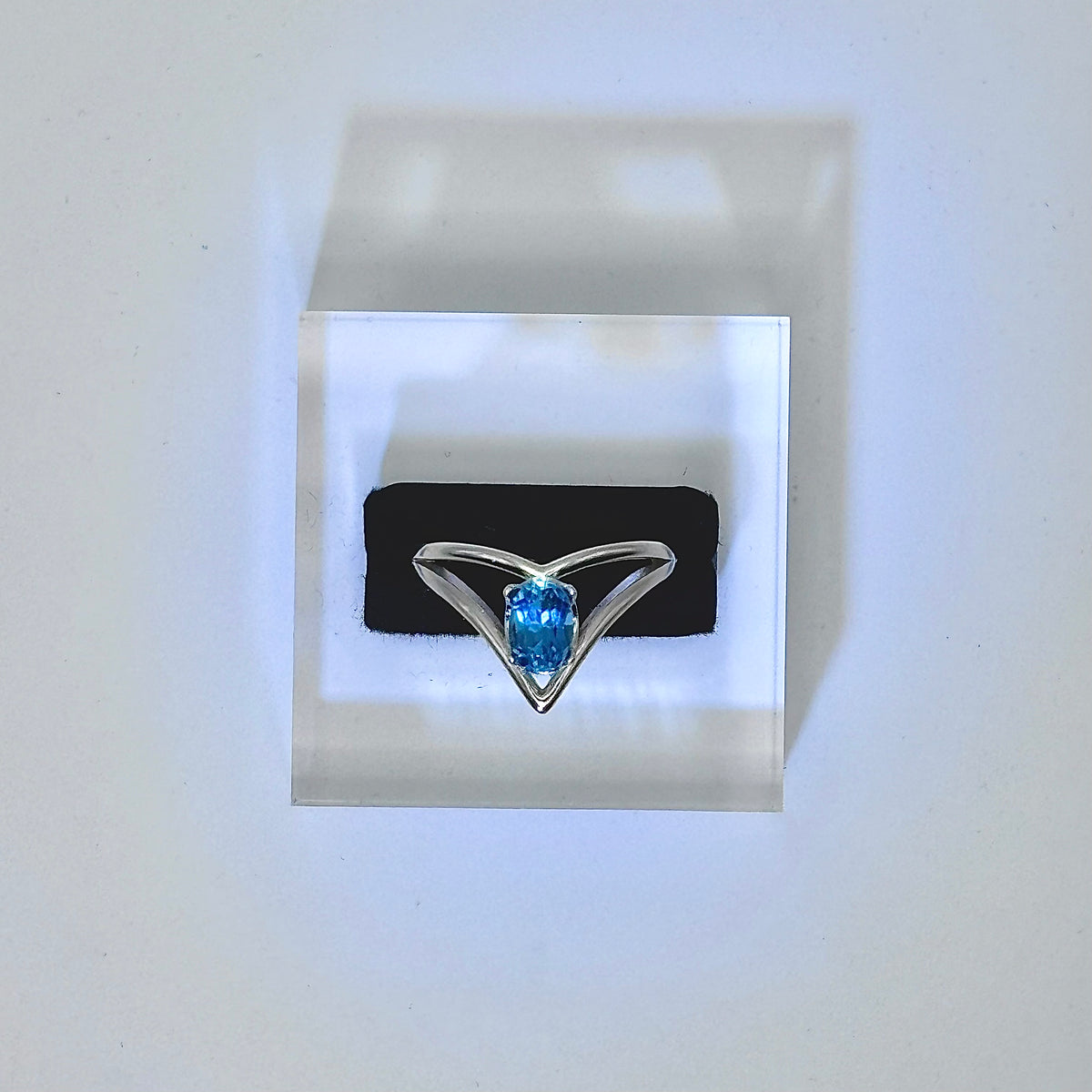 Oval Gemstone Triangle Ring | 925 Sterling Silver | Sizes 6–9 | Gift