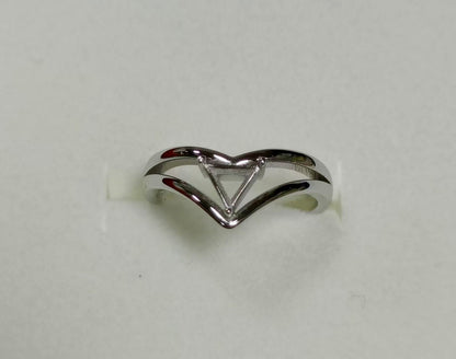 Sterling Silver Gemstone Statement Ring : Fine Jewelry Swarovski Crystal Gemstones Emeralds Diamonds