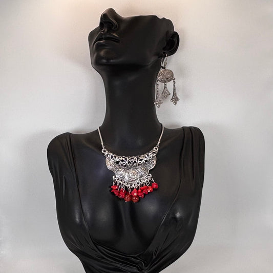 Tibetan Silver Necklace Gift Set: Carnelian Handmade