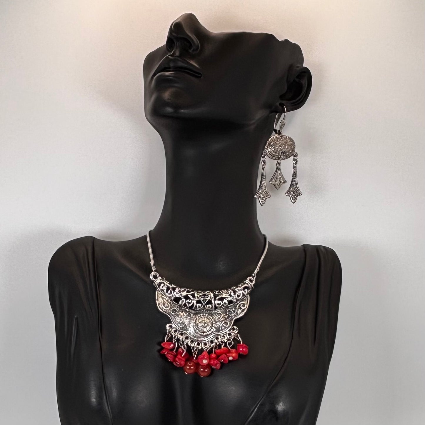 Tibetan Silver Necklace Gift Set: Carnelian Handmade