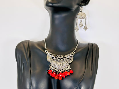 Tibetan Silver Necklace Gift Set: Carnelian Handmade