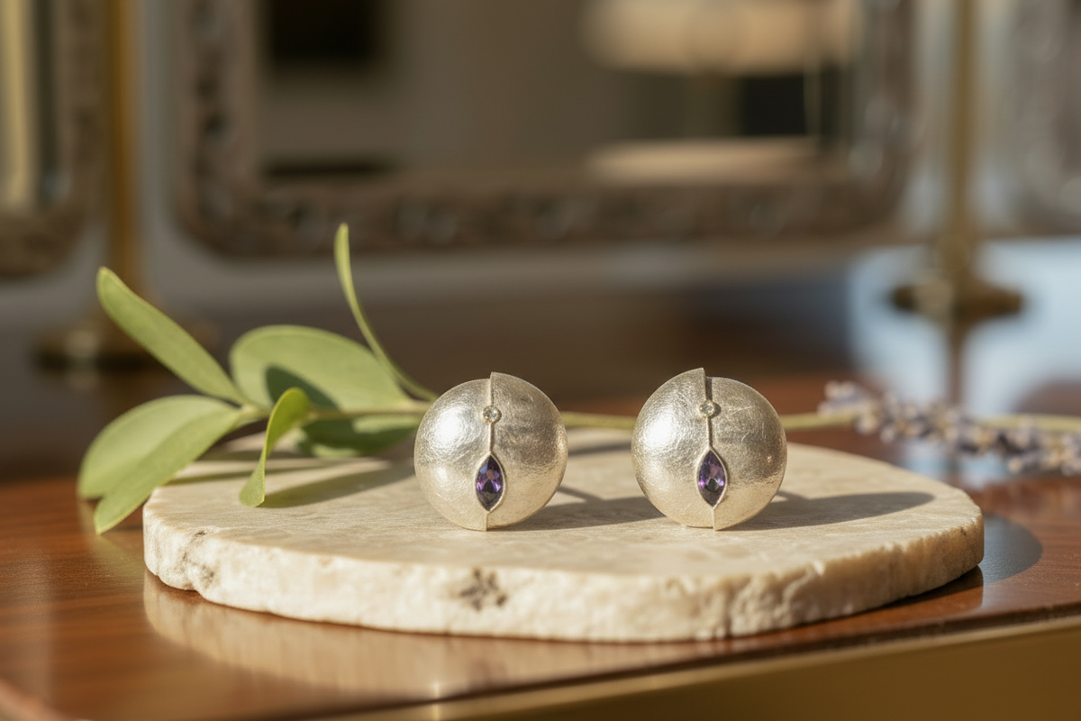 Vintage 1980s Sterling Silver Shell Earrings | Natural Diamond & Amethyst